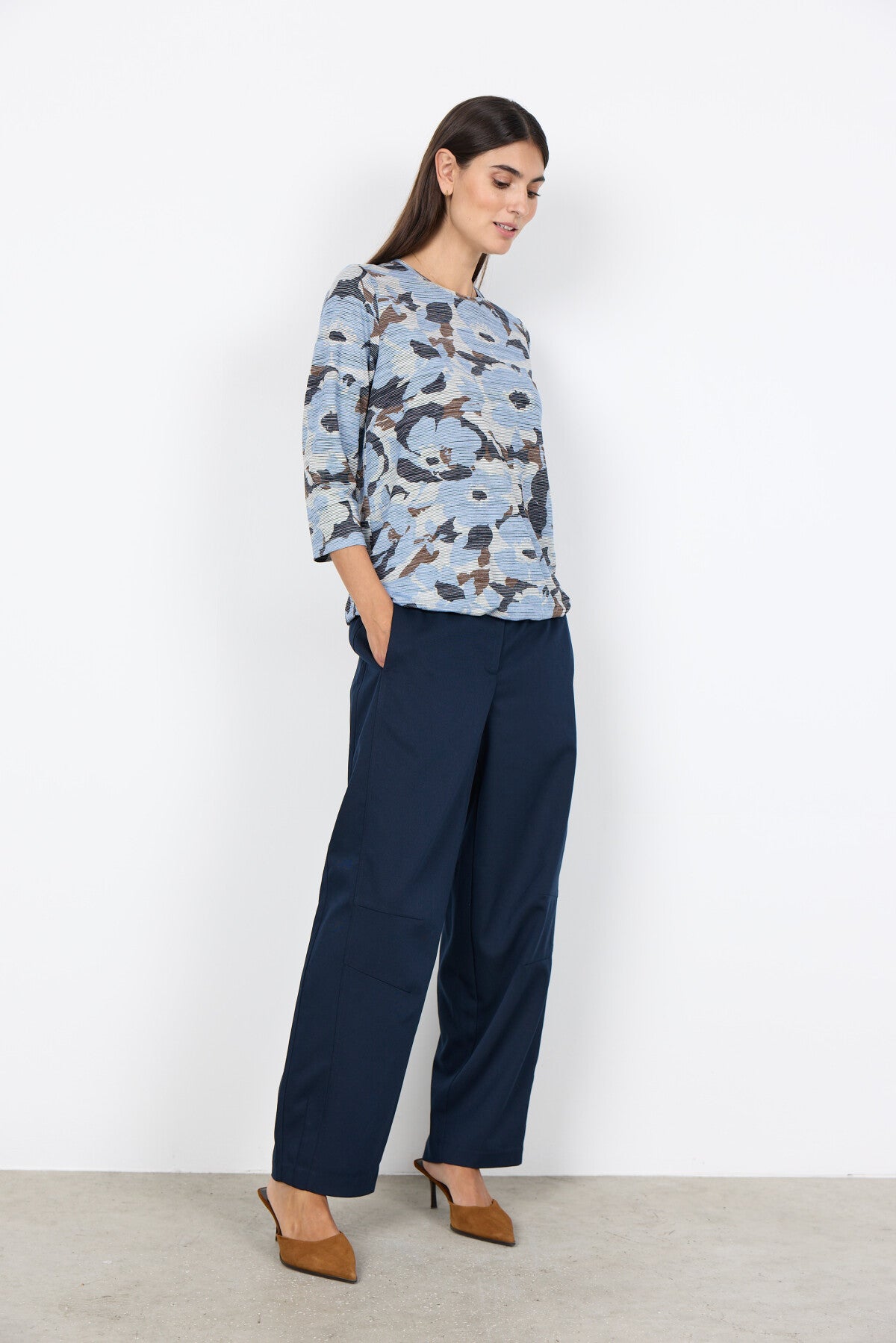 SC-GALINA 68 Blus Ljusblå