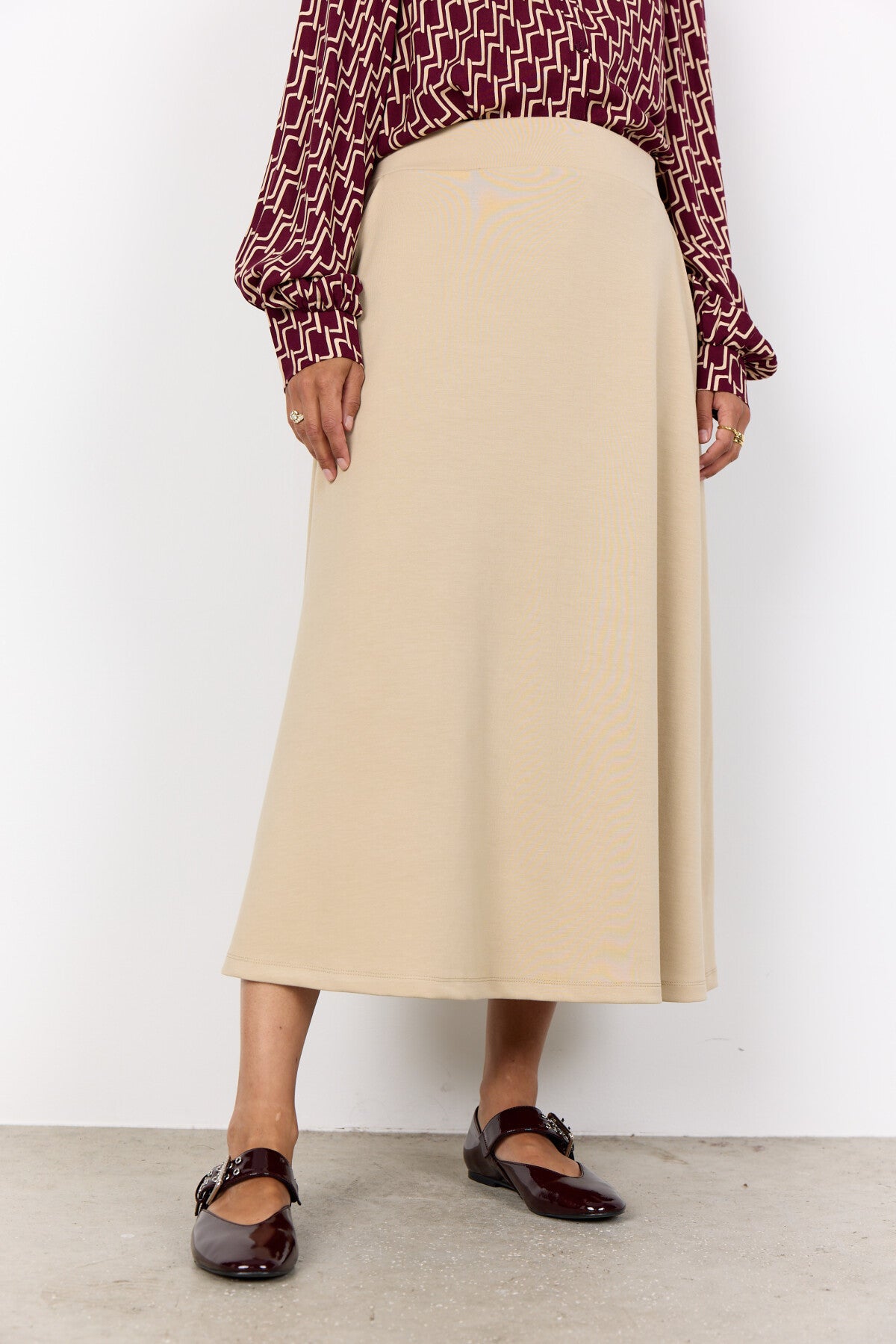 SC-BANU 258 Kjol Sand