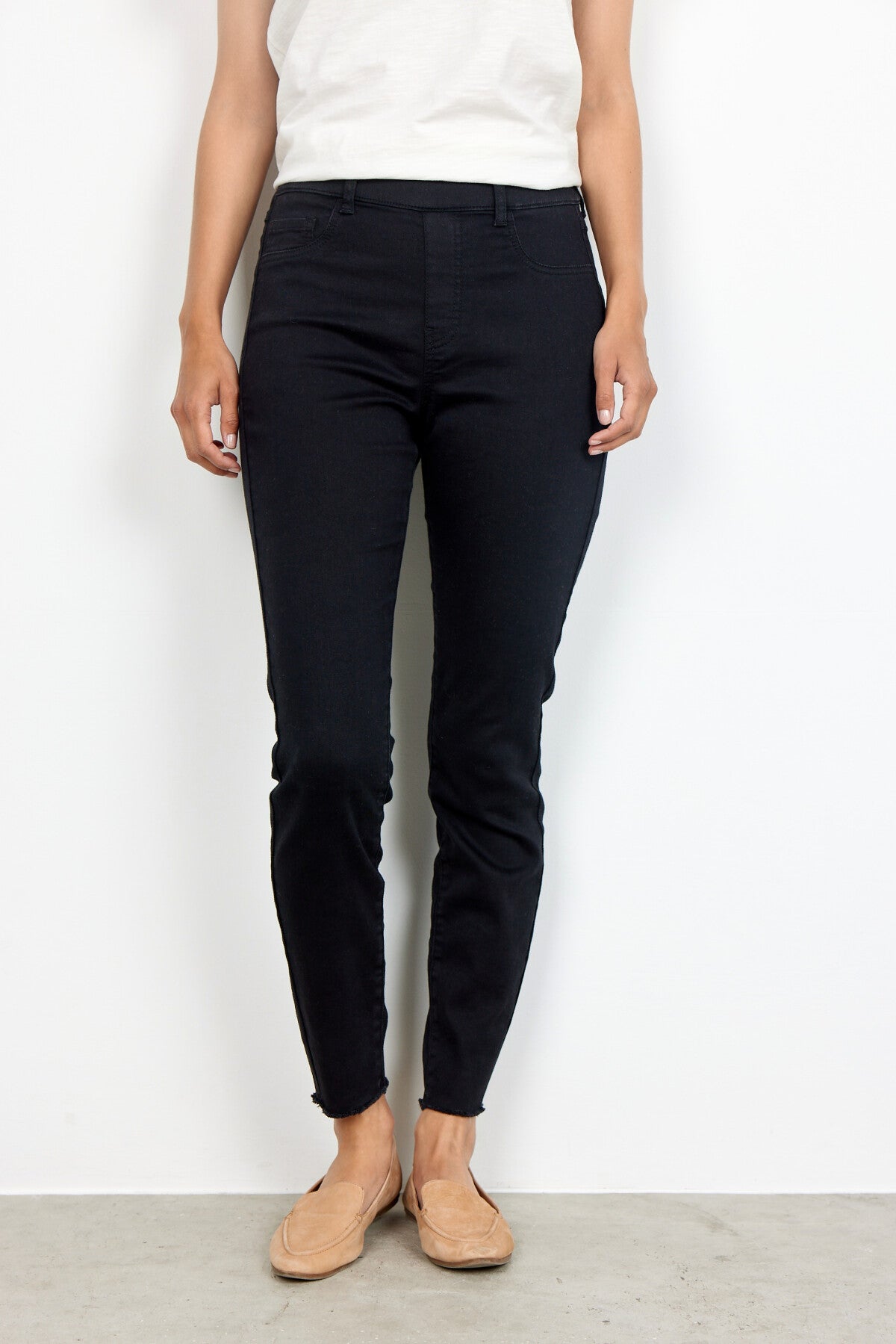 SC-NADIRA 1-B Jeans Svart