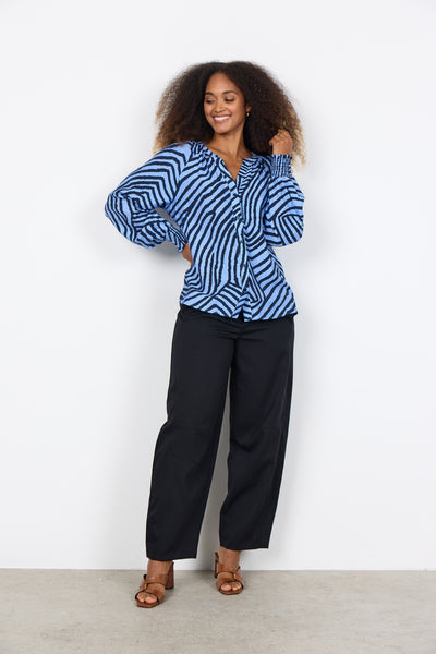 SC-BECCA 1 Blus Navy