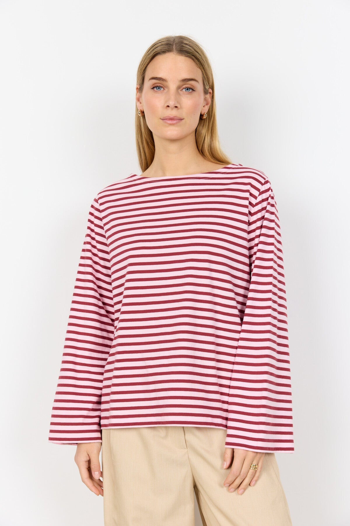 SC-BRI 1 Blus Lyseröd