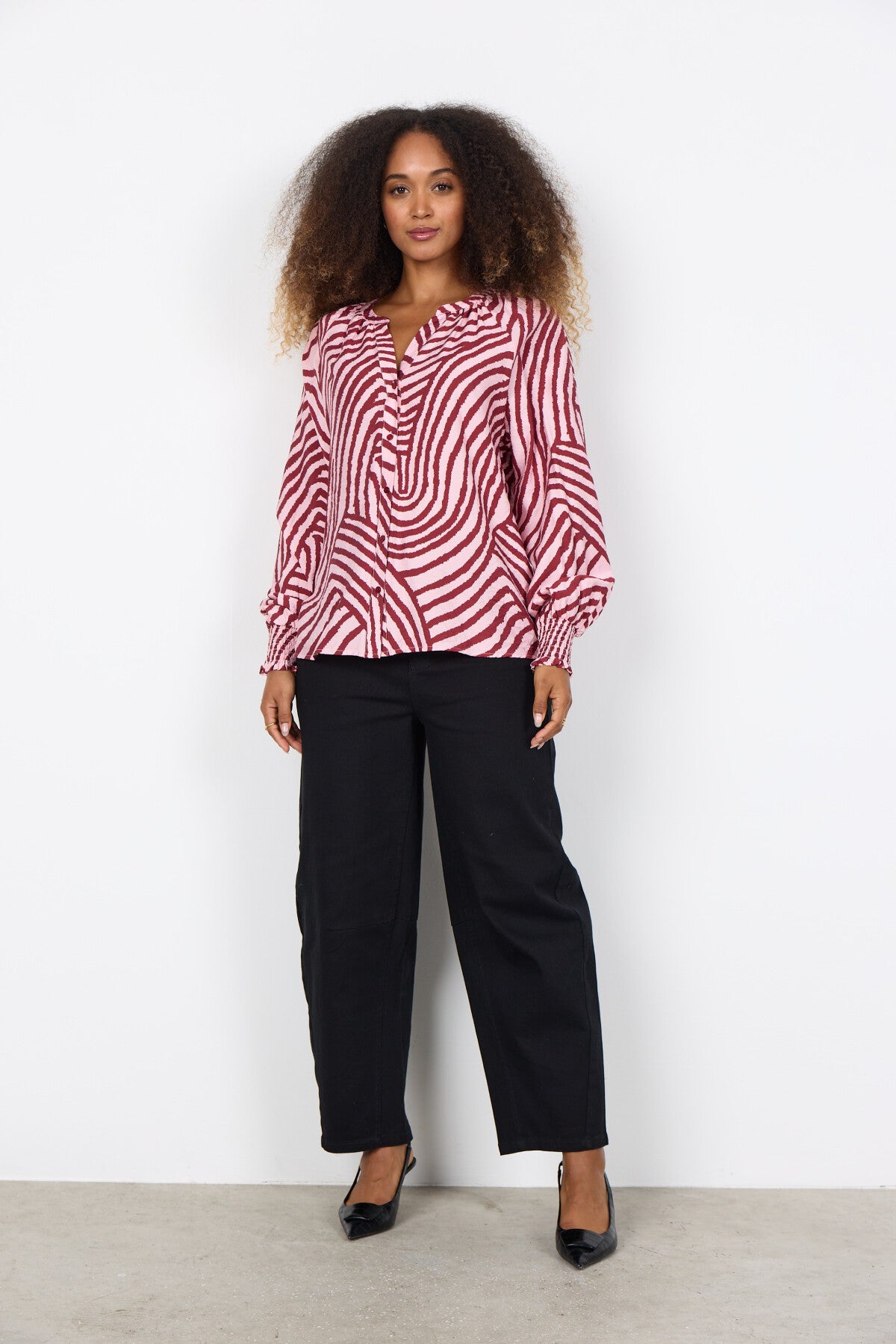 SC-BECCA 1 Blus Lyseröd