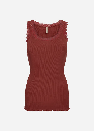 SC-SARONA 1 Topp Roströd