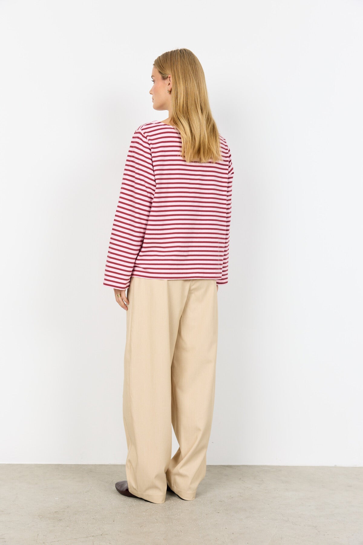 SC-BRI 1 Blus Lyseröd