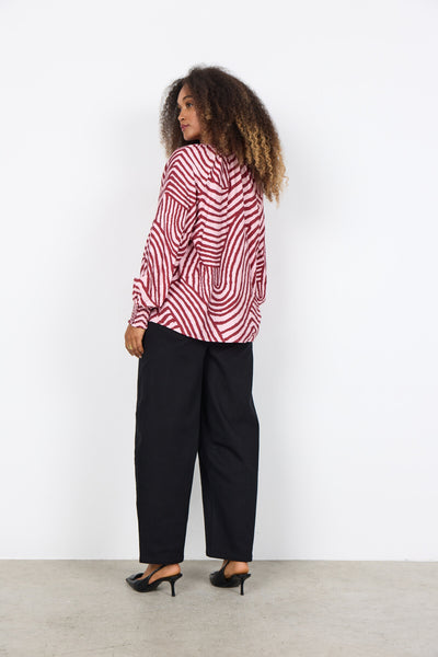 SC-BECCA 1 Blus Lyseröd