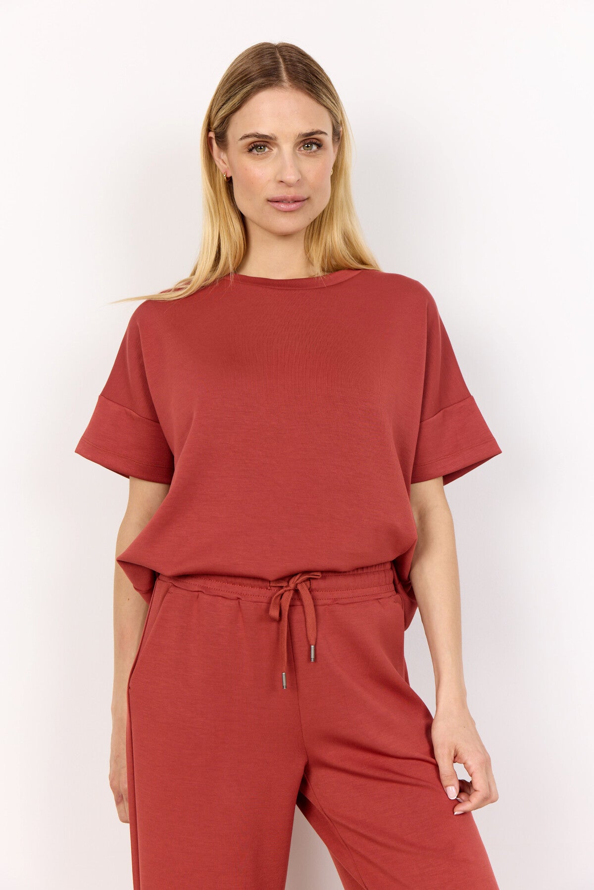 SC-BANU 184 T-shirt Roströd